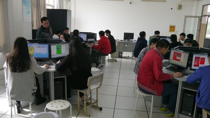 震旦學院機電工程學院 數字引領未來，卓越成就夢想